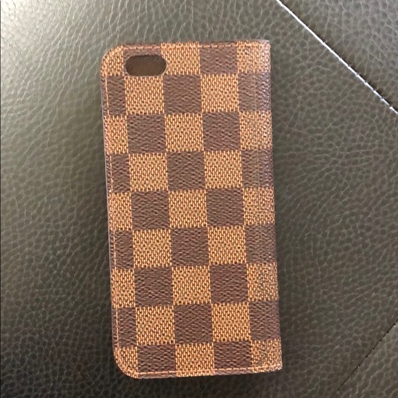 Authentic Louis Vuitton IPhone 6/6S Case - Picture 2 of 8